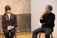 左から折田侑駿、森直人。