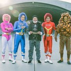 TEAM NACSのヒーロー姿&特報公開!安田顕は“バフン男”役、吉田羊も出演
