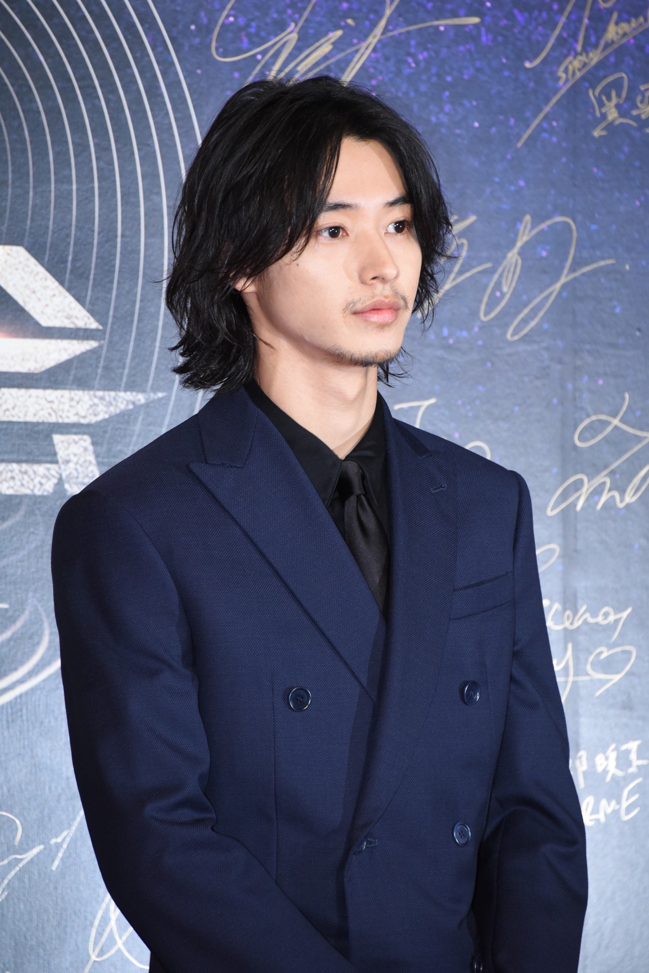 山崎賢人
