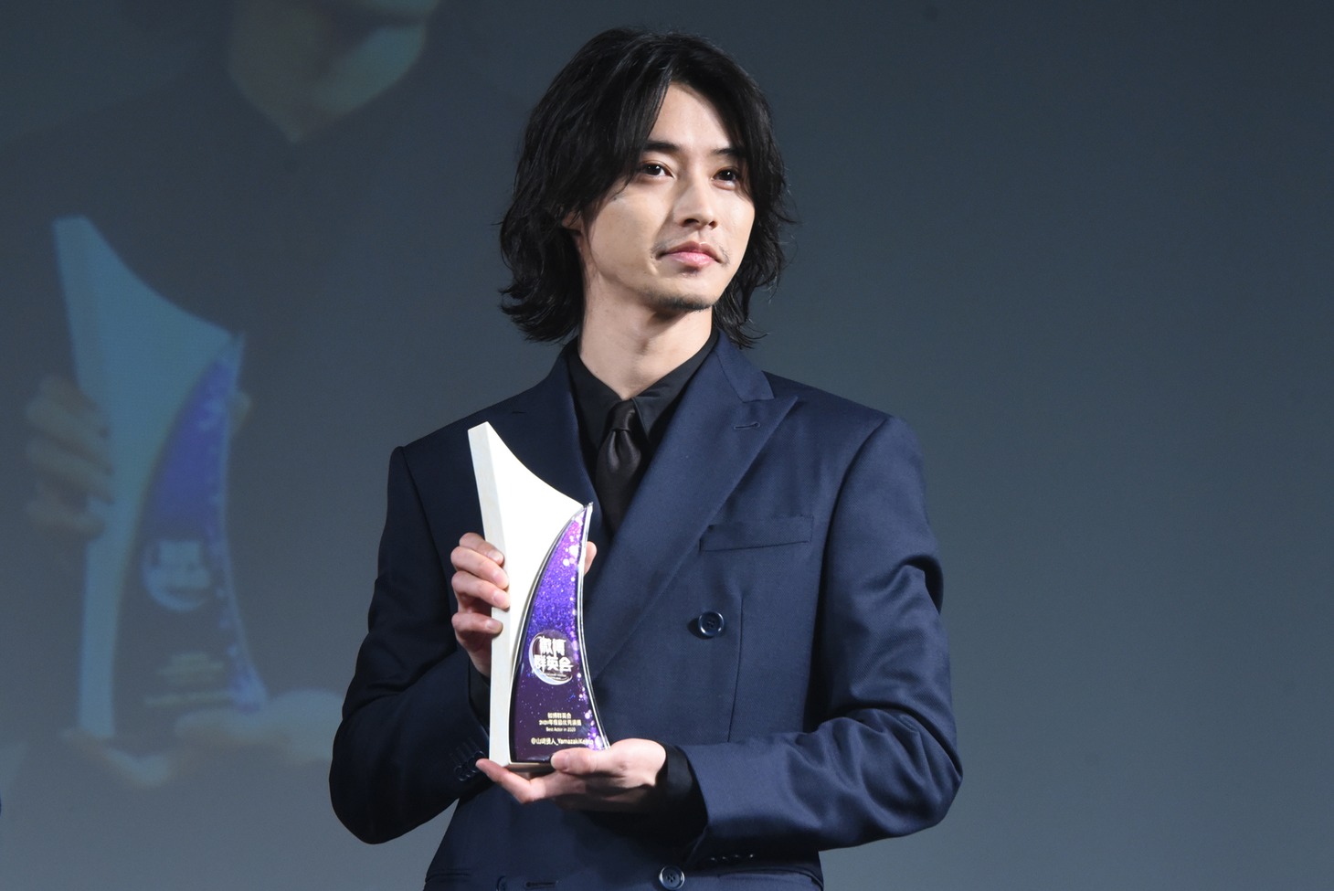 山崎賢人