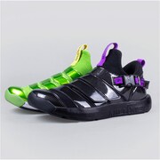 スニーカー（Type W）