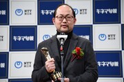 「2020年 第94回キネマ旬報ベスト・テン」の表彰式に出席した野原位。