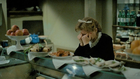 「DAU. ナターシャ」新場面写真