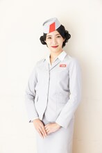 中田クルミ演じる志田多美子。