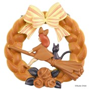 「魔女の宅急便 グーチョキパン店シリーズ ブローチ パンリース」（税込1980円）