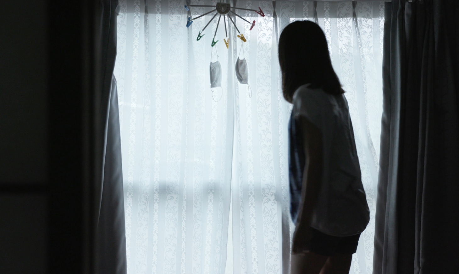 「女たち」