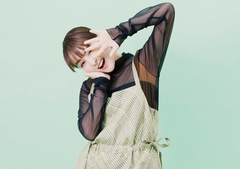 「葵わかな オフィシャルカレンダー2021.4-2022.3」HMV&BOOKS online特典ページ