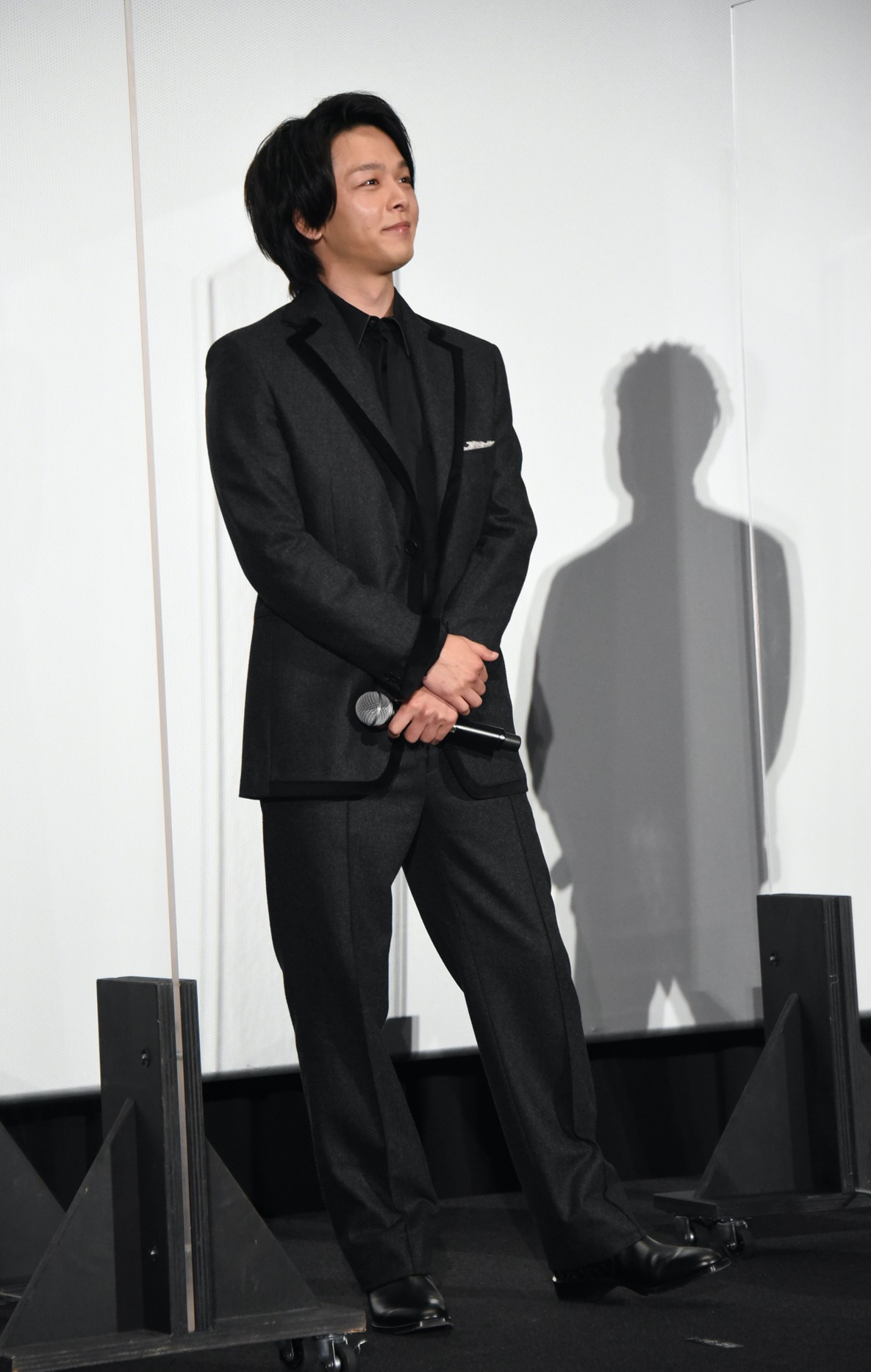 中村倫也