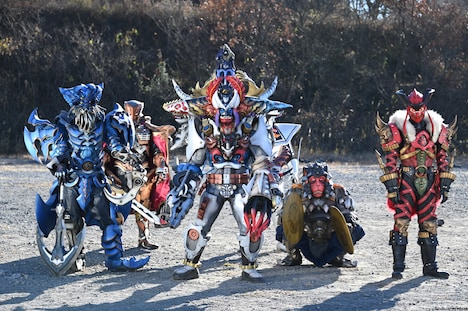 「機界戦隊ゼンカイジャー THE MOVIE 赤い戦い！オール戦隊大集会!!」新場面写真