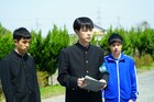学ランの成田凌、感情を爆発させる若葉竜也、松居大悟「くれなずめ」新写真が公開
