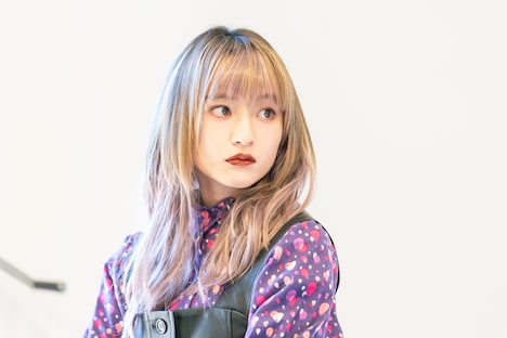 萩原みのり演じる嶋ありさ。