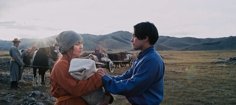 「ターコイズの空の下で」新場面写真