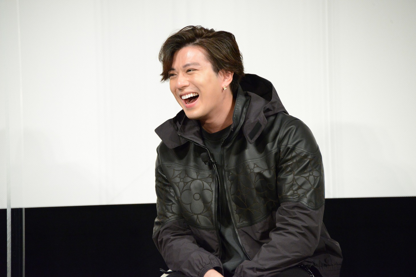 新田真剣佑