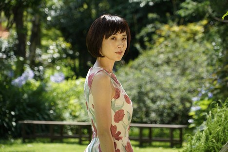 「リカ～リバース～」より、高岡早紀演じる雨宮麗美。