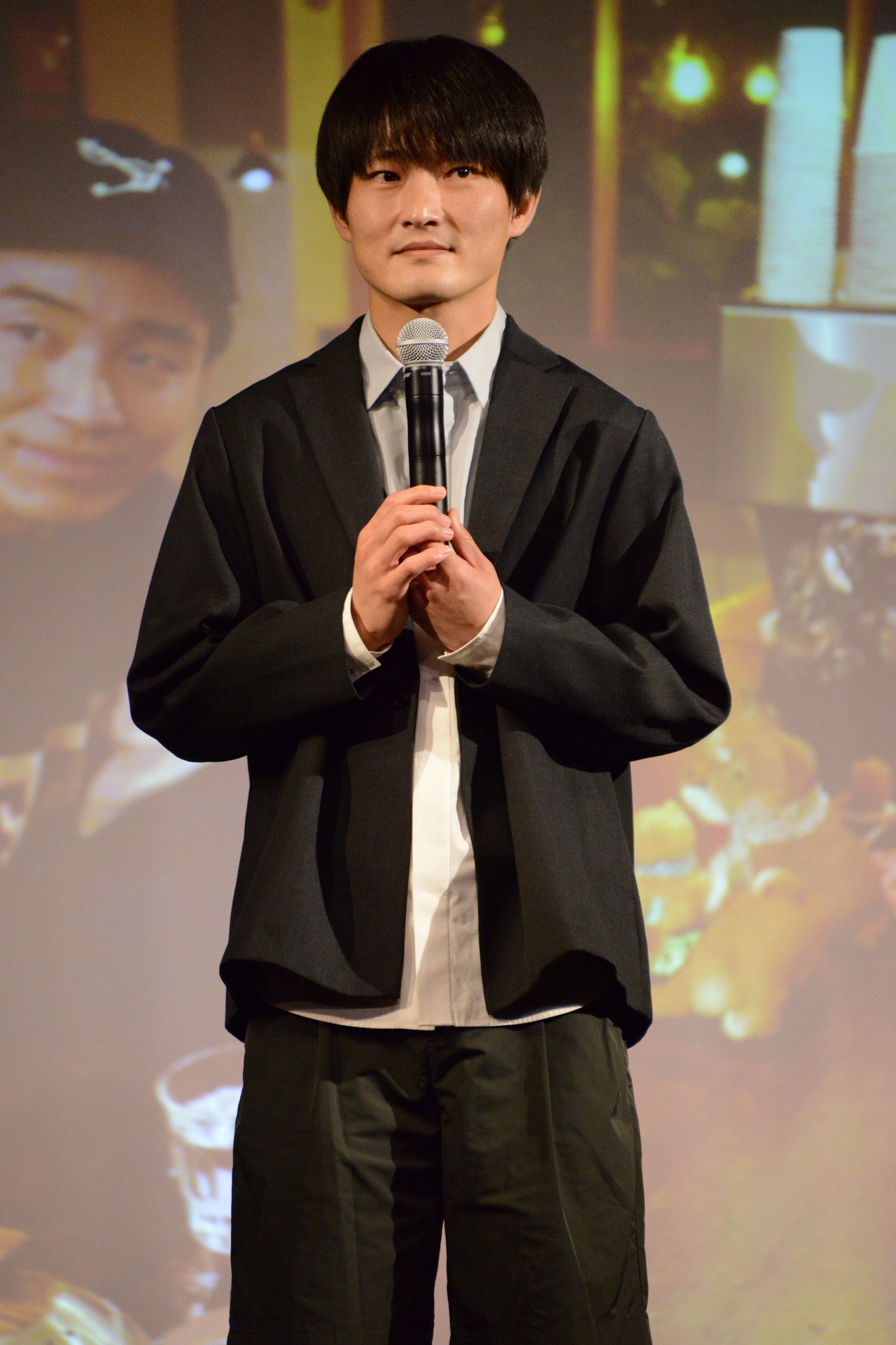 福徳秀介