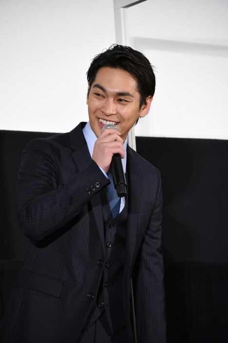 「ターコイズの空の下で」先行プレミア上映会に出席した柳楽優弥。