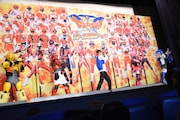 「機界戦隊ゼンカイジャー THE MOVIE 赤い戦い!オール戦隊大集会!!」初日舞台挨拶の様子。