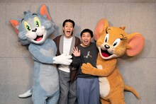 左からトム、粗品、せいや、ジェリー。