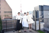 左から岨手由貴子、門脇麦、水原希子。