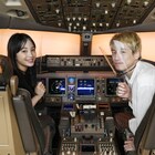 「エアガール」広瀬すず、坂口健太郎らCA&パイロットの所作指導を体験