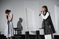 左から北川景子、芳根京子。