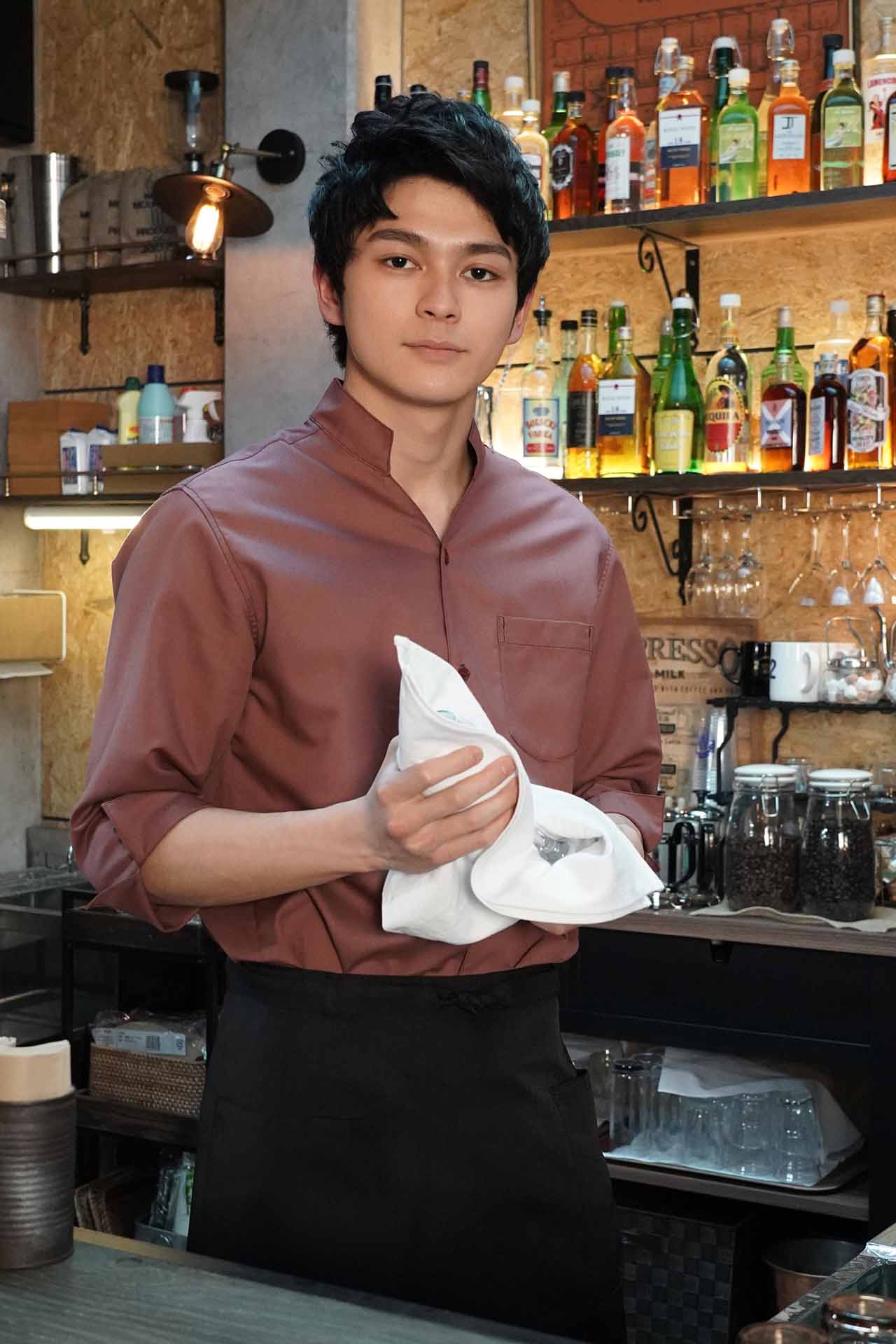 眞栄田郷敦演じる二階堂藤悟。