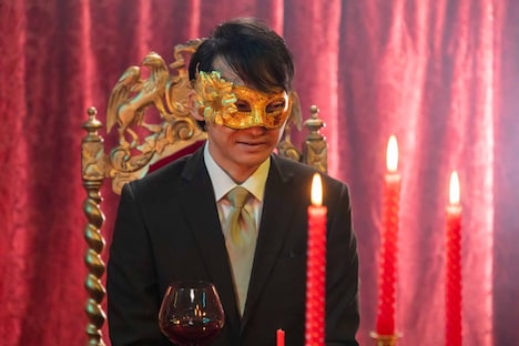 「聖なる蝶 赤い部屋」