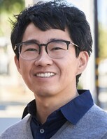 レオ・マツダ PHOTO:Peter Lefevre Photography