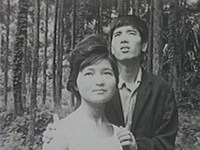 「木曜日」 (c)PSC