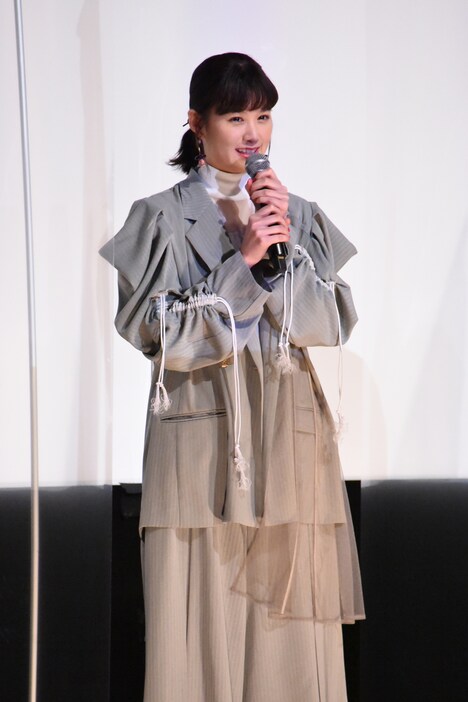 小西桜子