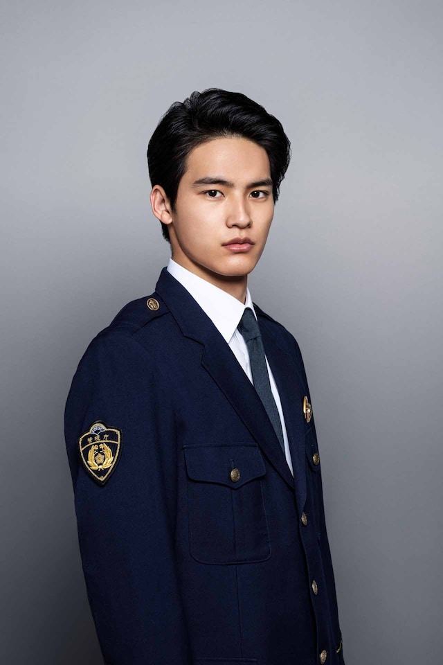 岡田健史演じる富樫遊馬。