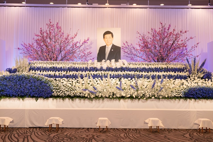 東映会長 岡田裕介のお別れの会に00名参列 吉永小百合 心から感謝 写真44枚 映画ナタリー 東映会長 岡田裕介のお別れの会に00名参列 吉永小百合 心から感謝 写真44枚 映画ナタリー
