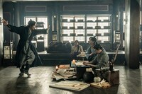 「王と道化師たち」 (c)2019 Warner Bros. Ent. All Rights Reserved