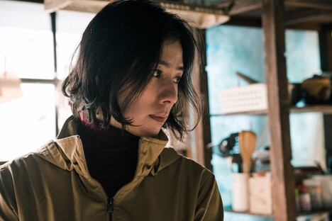 遠藤祐美演じるサエコ。