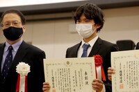 第3回京都デジタルアミューズメントアワード表彰式の様子。