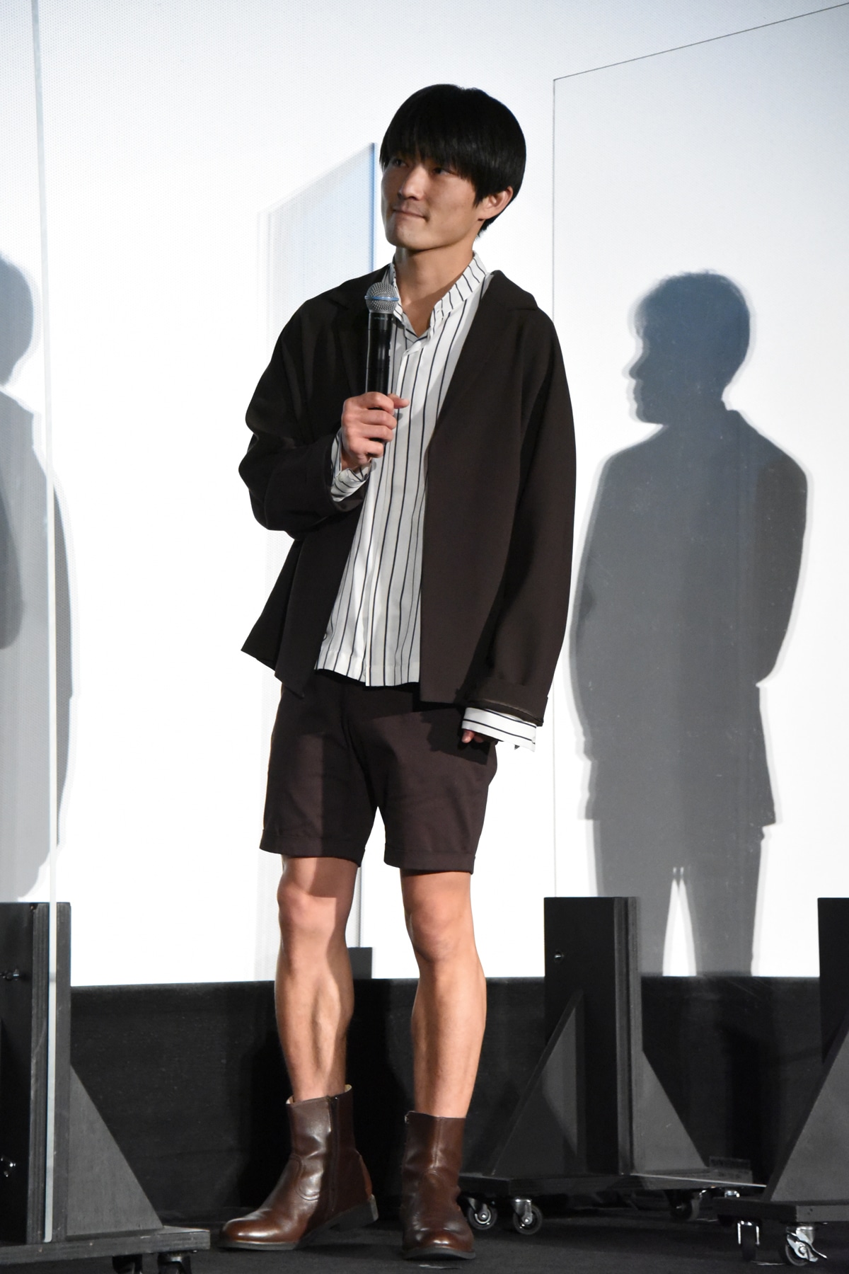 福徳秀介
