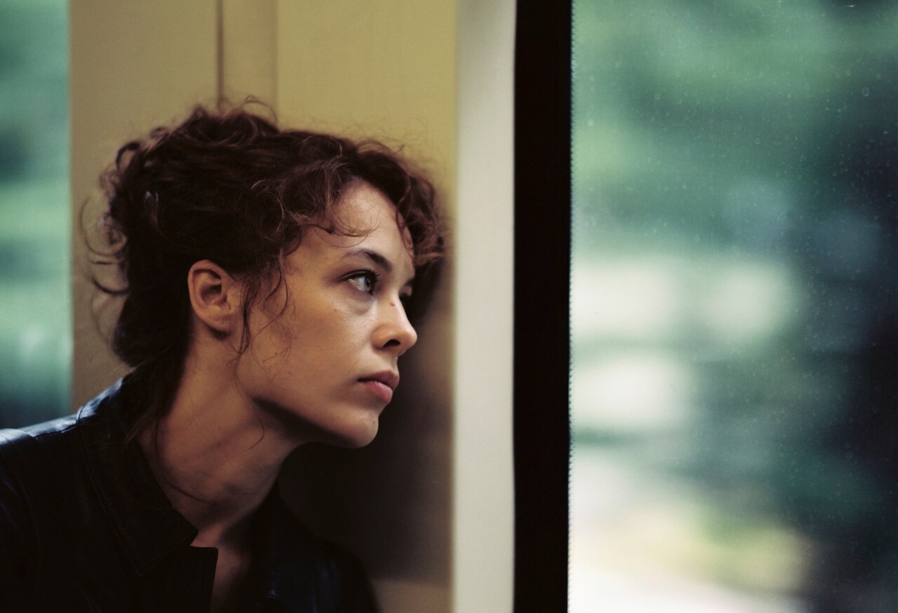 私を捨てたら殺す、クリスティアン・ペッツォルト監督作「水を抱く女」冒頭映像