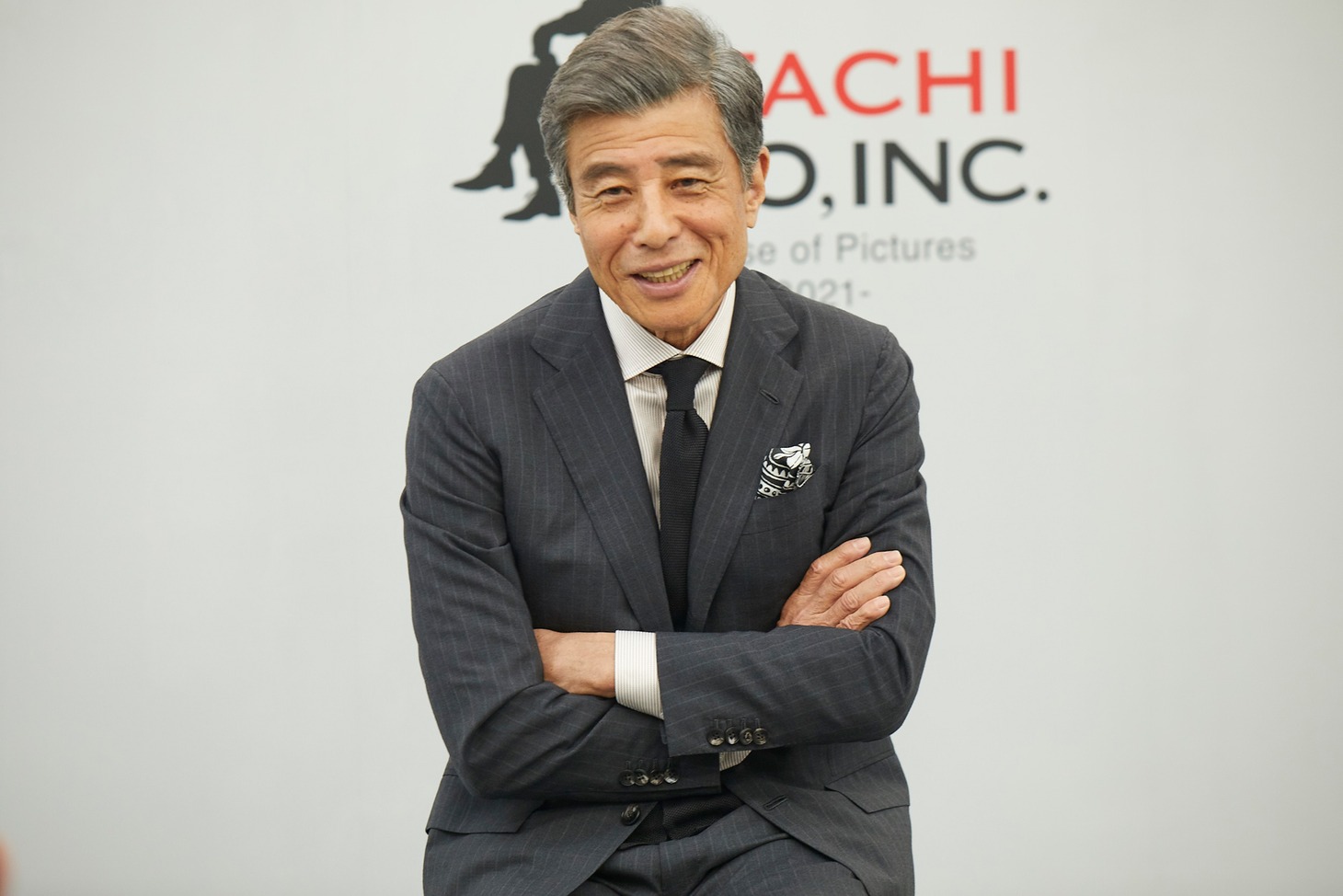 新会社設立に関する取材会での舘ひろし。
