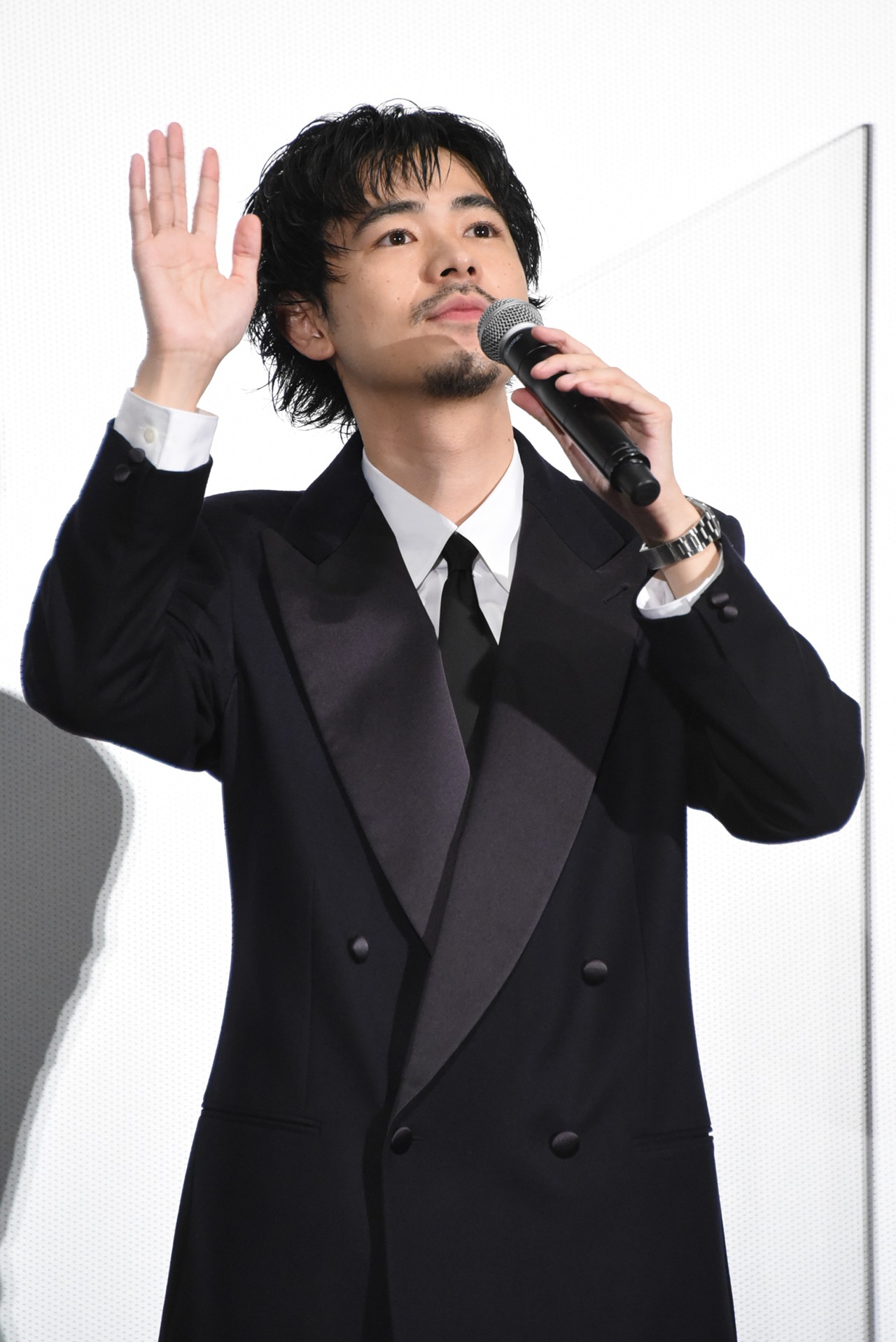 成田凌
