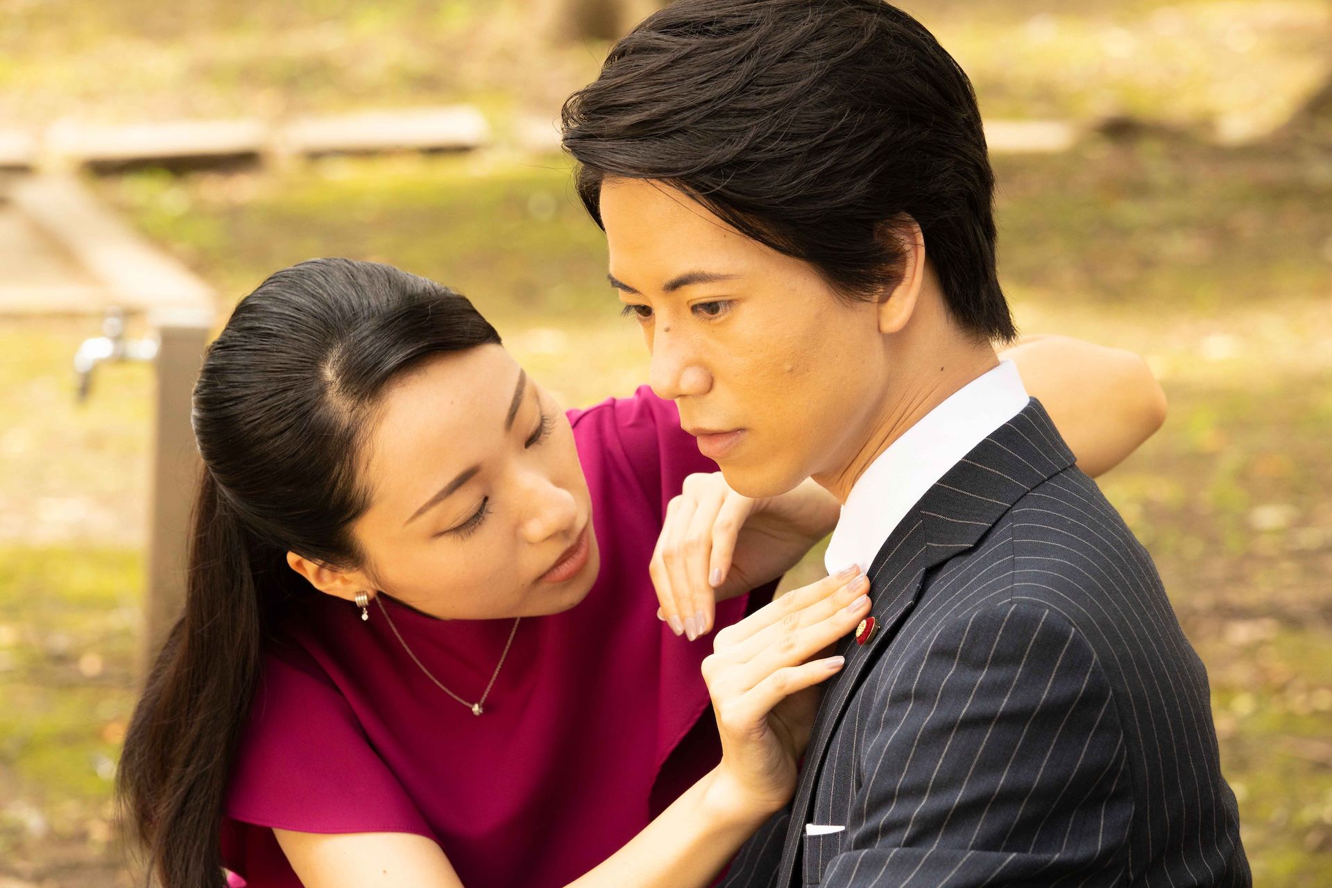光り輝く僧侶が九尾とバトル、大川隆法原作「美しき誘惑」予告＆主題歌