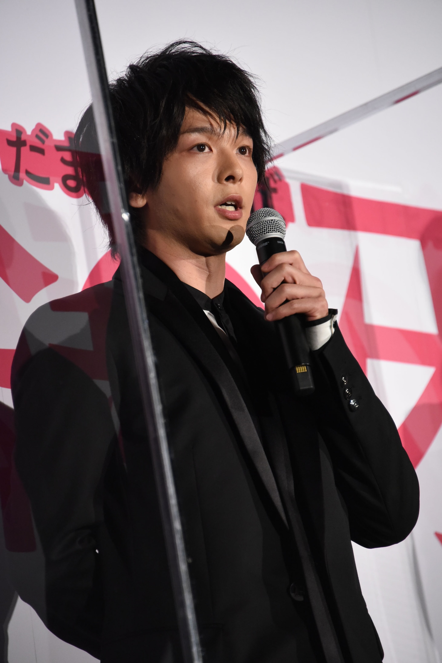 中村倫也