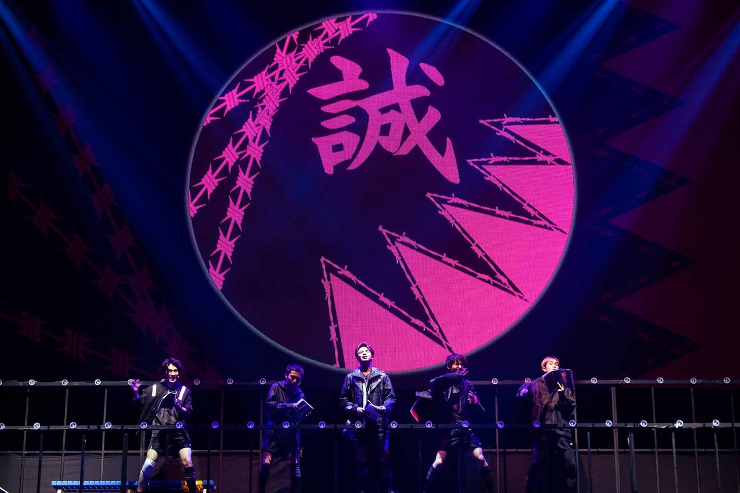 「FAKE MOTION 2021 SS LIVE SHOW」の様子。