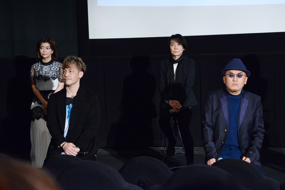 上段左から伊瀬茉莉也、優希比呂。下段左から勝杏里、立木文彦。