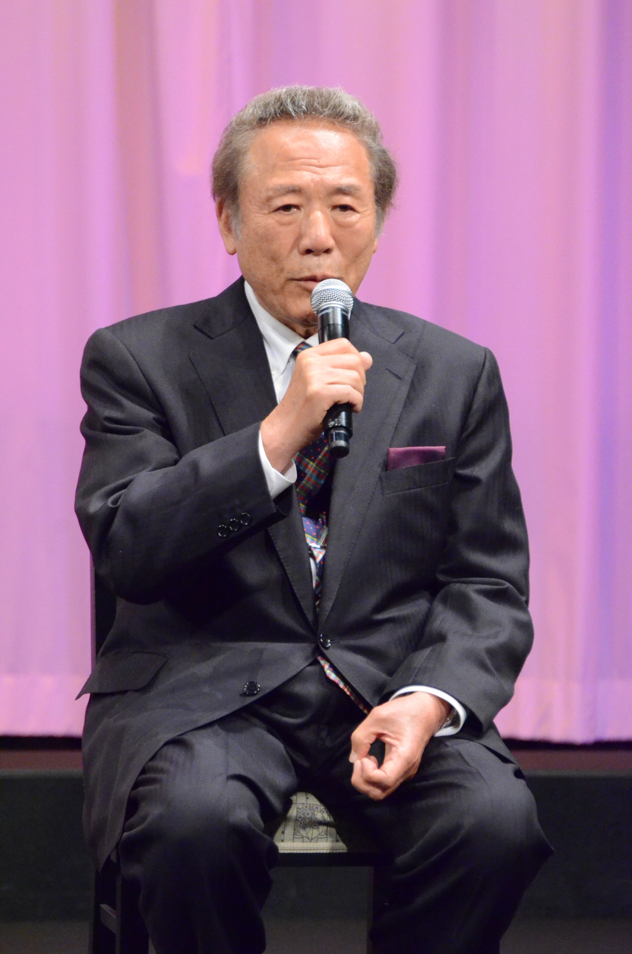 小林稔侍