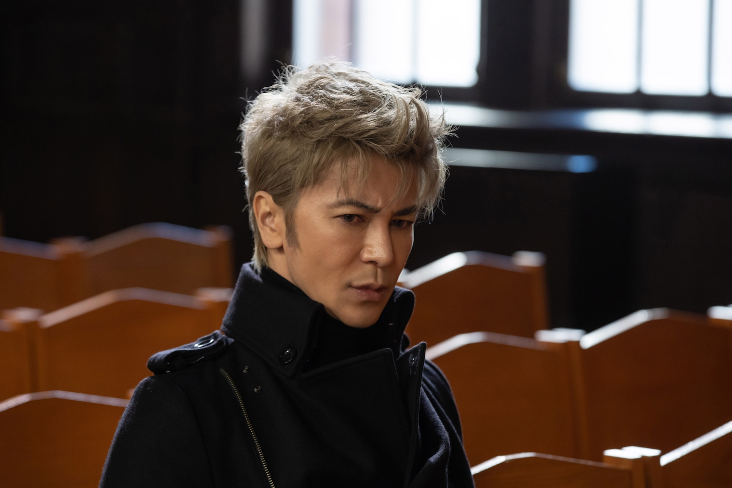 武田真治演じる羽堂亜郎。