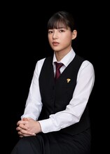 石井杏奈演じる金子ゆき。