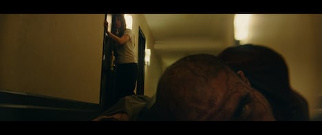 「ロックダウン・ホテル／死・霊・感・染」