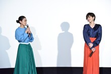 左から奈緒、吉瀬美智子。