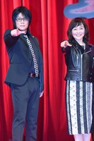 左から森川智之、日高のり子。