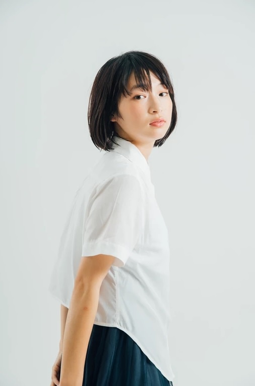 石川瑠華